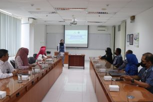 Benchmarking Direktorat Sumber Daya Unikama ke Universitas Hayam Wuruk Perbanas Surabaya